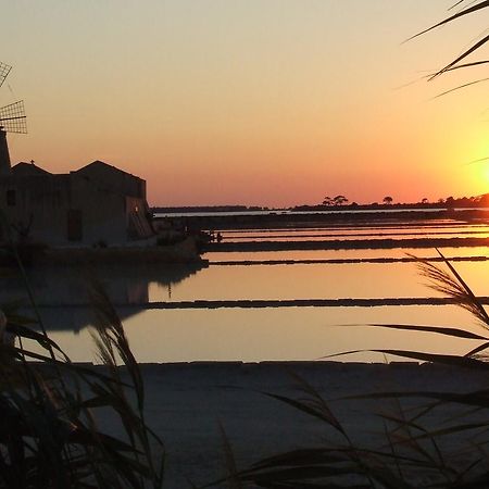 Bed and Breakfast I Tramonti Sul Mare à Marsala Extérieur photo